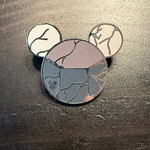 WDW 2010 Hidden Mickey Disney's Polynesian Resort